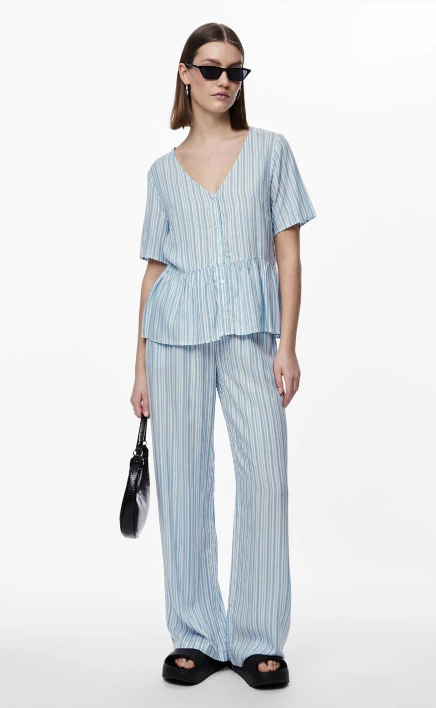 PIECES Topp - Alvina - Blue Bell