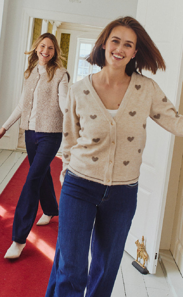 Freequent Cardigan - Faith - Moonbeam Mel w. Desert Mel