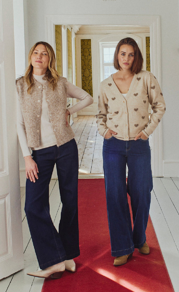 Freequent Cardigan - Faith - Moonbeam Mel w. Desert Mel