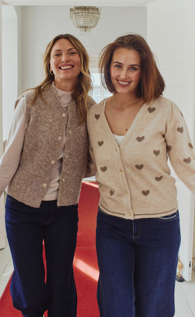 Freequent Cardigan - Faith - Moonbeam Mel w. Desert Mel