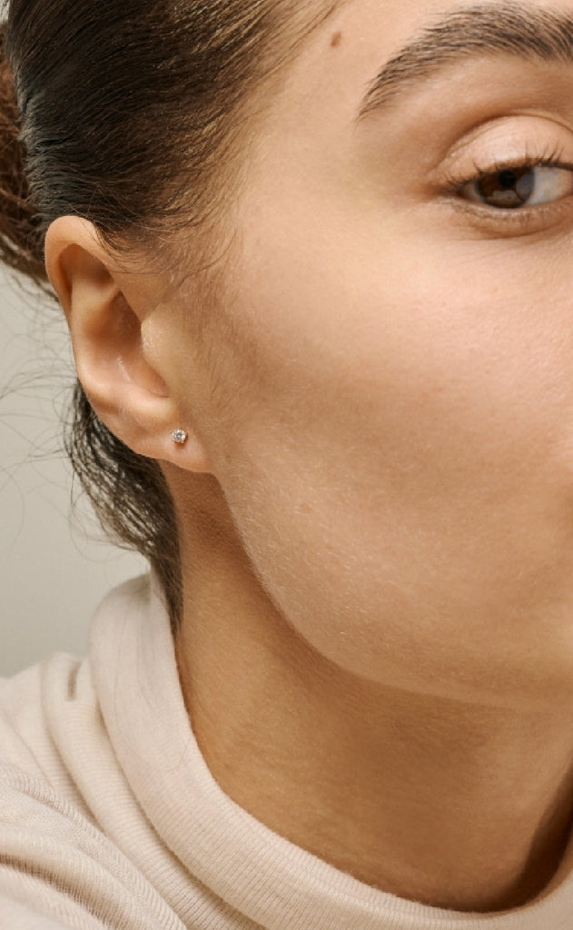 ENAMEL Copenhagen Øreringer - Clara - White