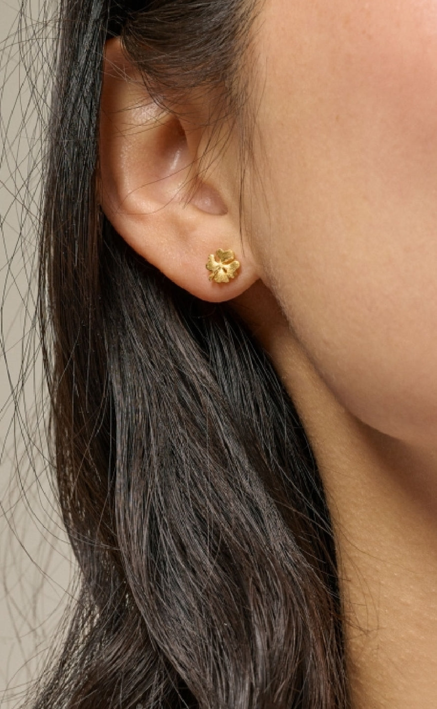 Enamel Copenhagen Øreringer - Studs Organic Clover - Gold Colour