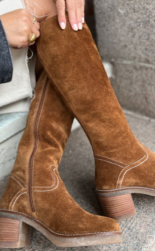 Copenhagen Shoes Støvler - Moves And Me - Cognac