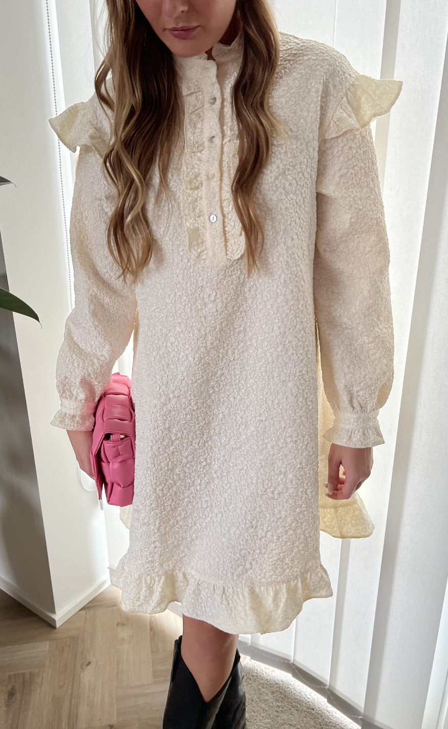 Noella Kjole - Reno Ruby Ruffle - Cream