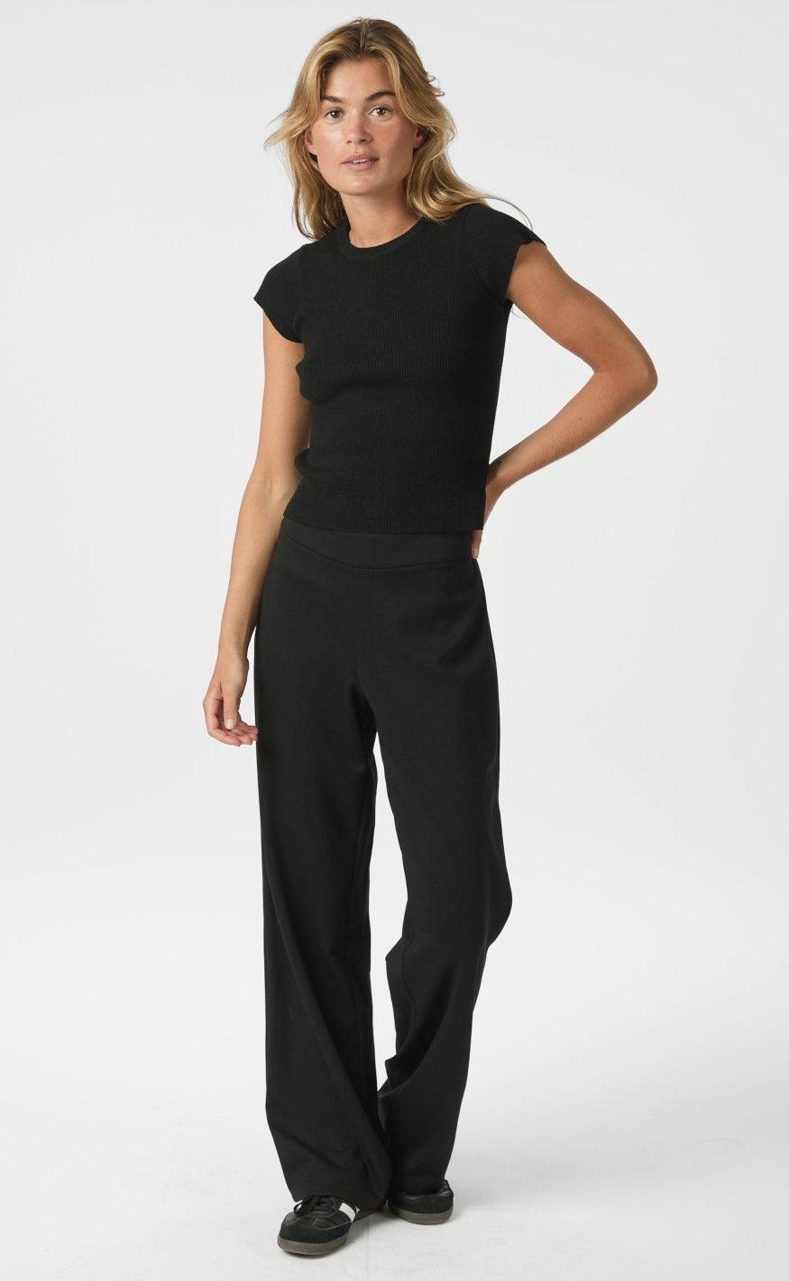Neo Noir Bukser - Debra - Black
