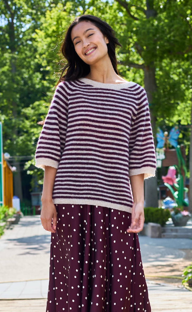 Black Colour Genser - Dell Striped - Plum