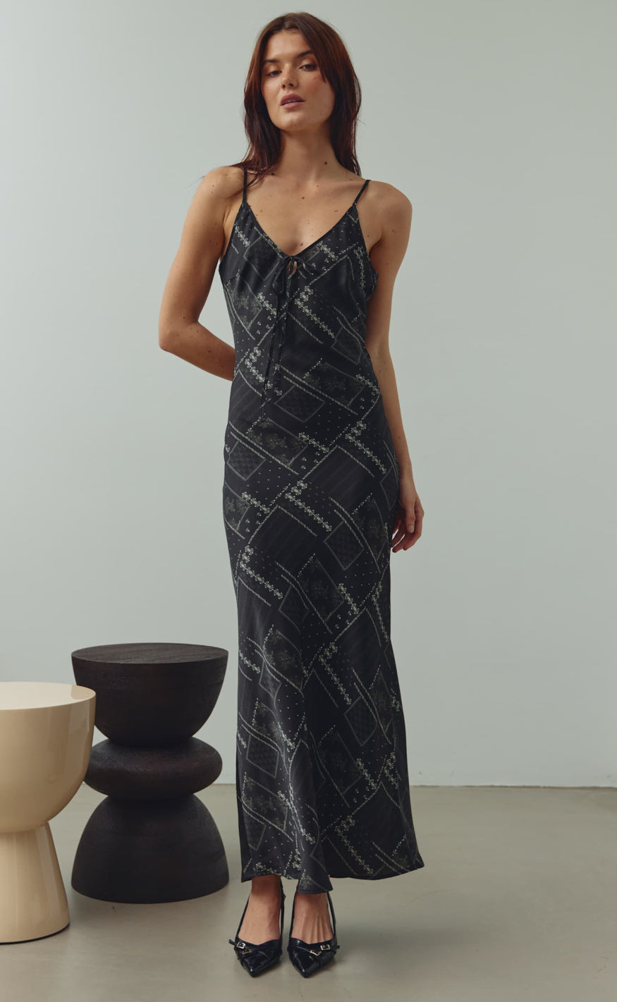 Noella Kjole - Megan - Dolly Black Print