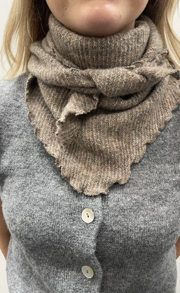 Marta Du Chateau Skjerf - Agnete - Fango