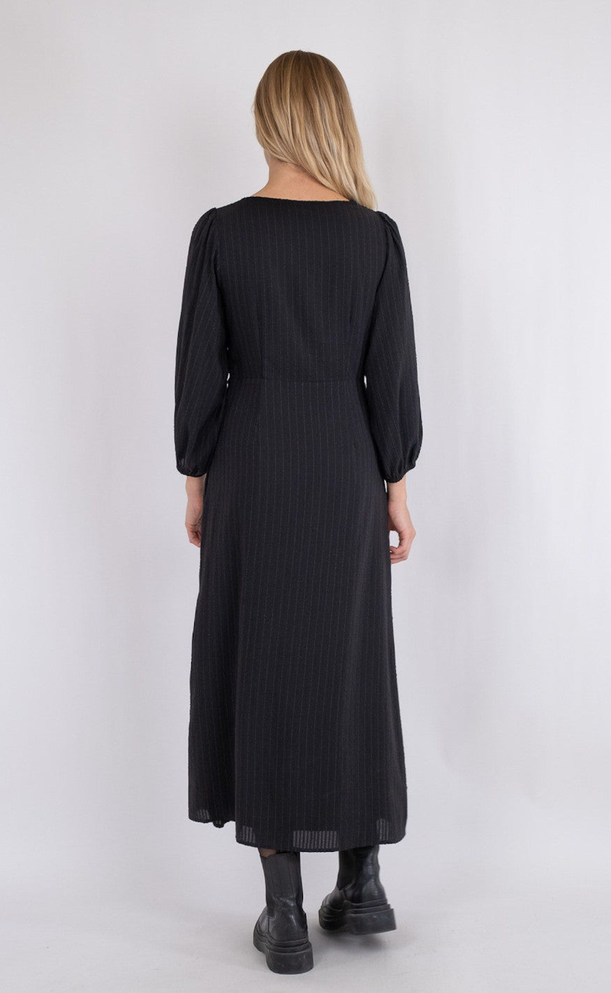 Neo Noir Kjole - Ilma - Black