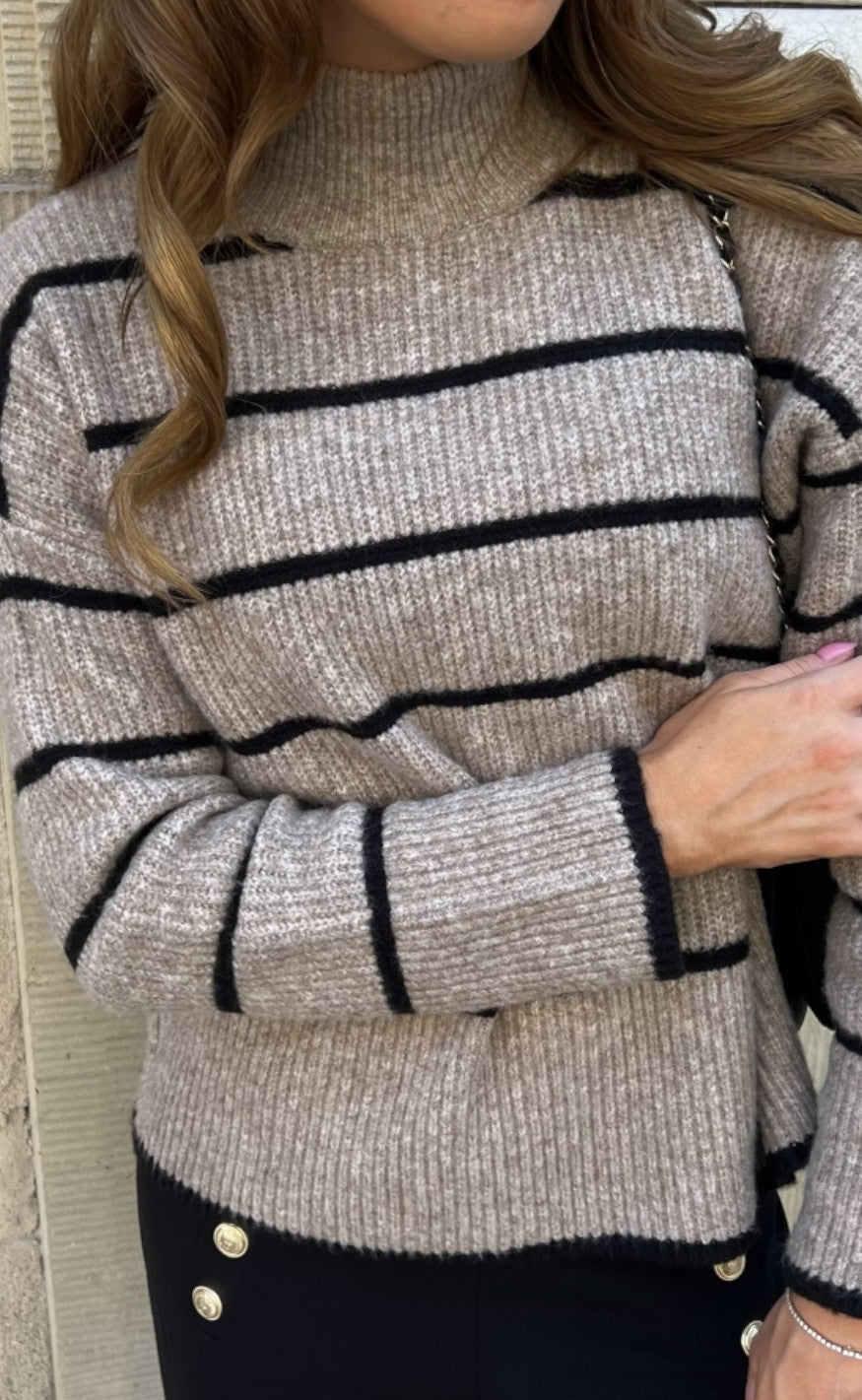Continue Genser - Carolina - Sand W. Black Stripe