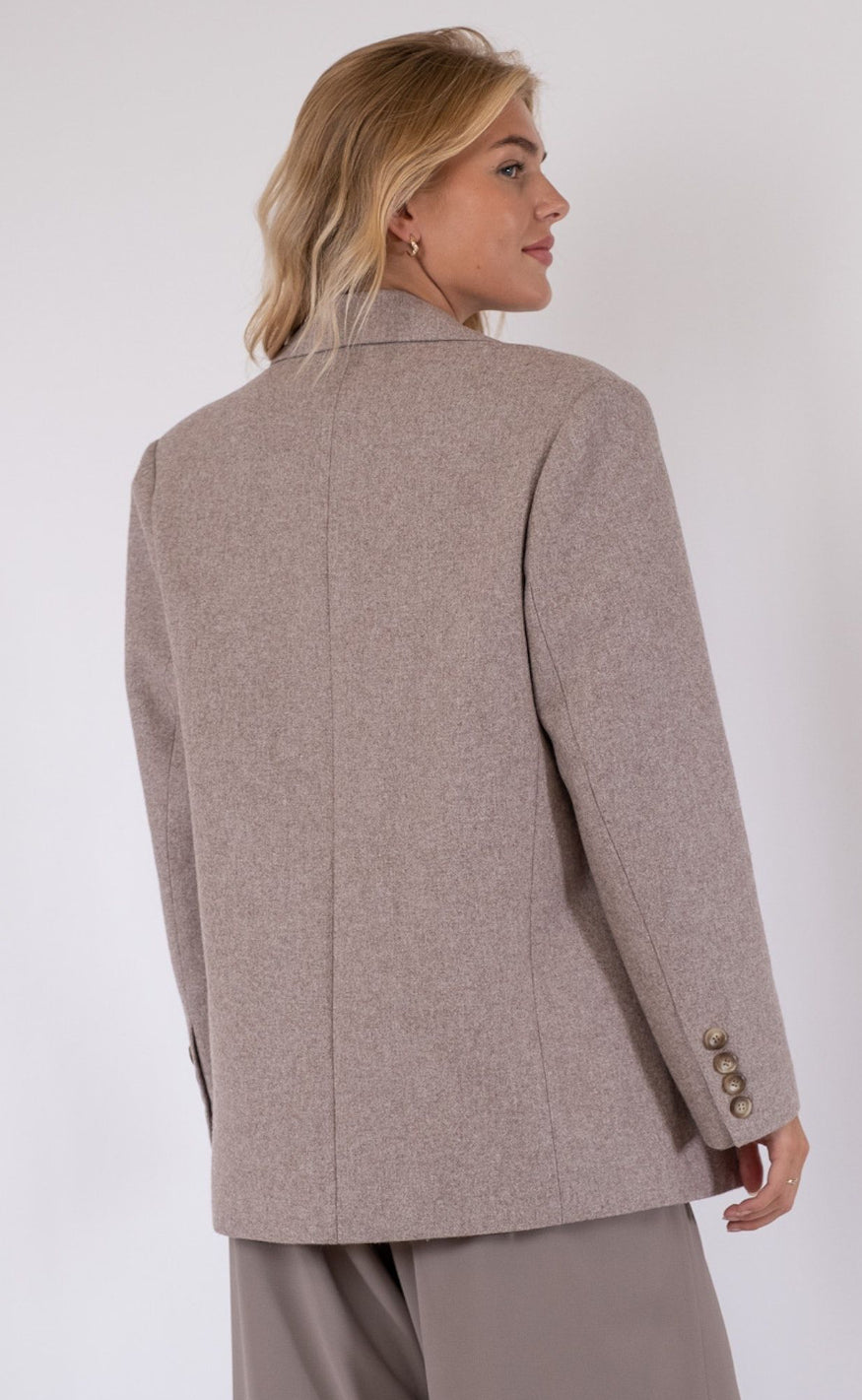 Neo Noir Blazer - Gaby Structure - Sand Melange