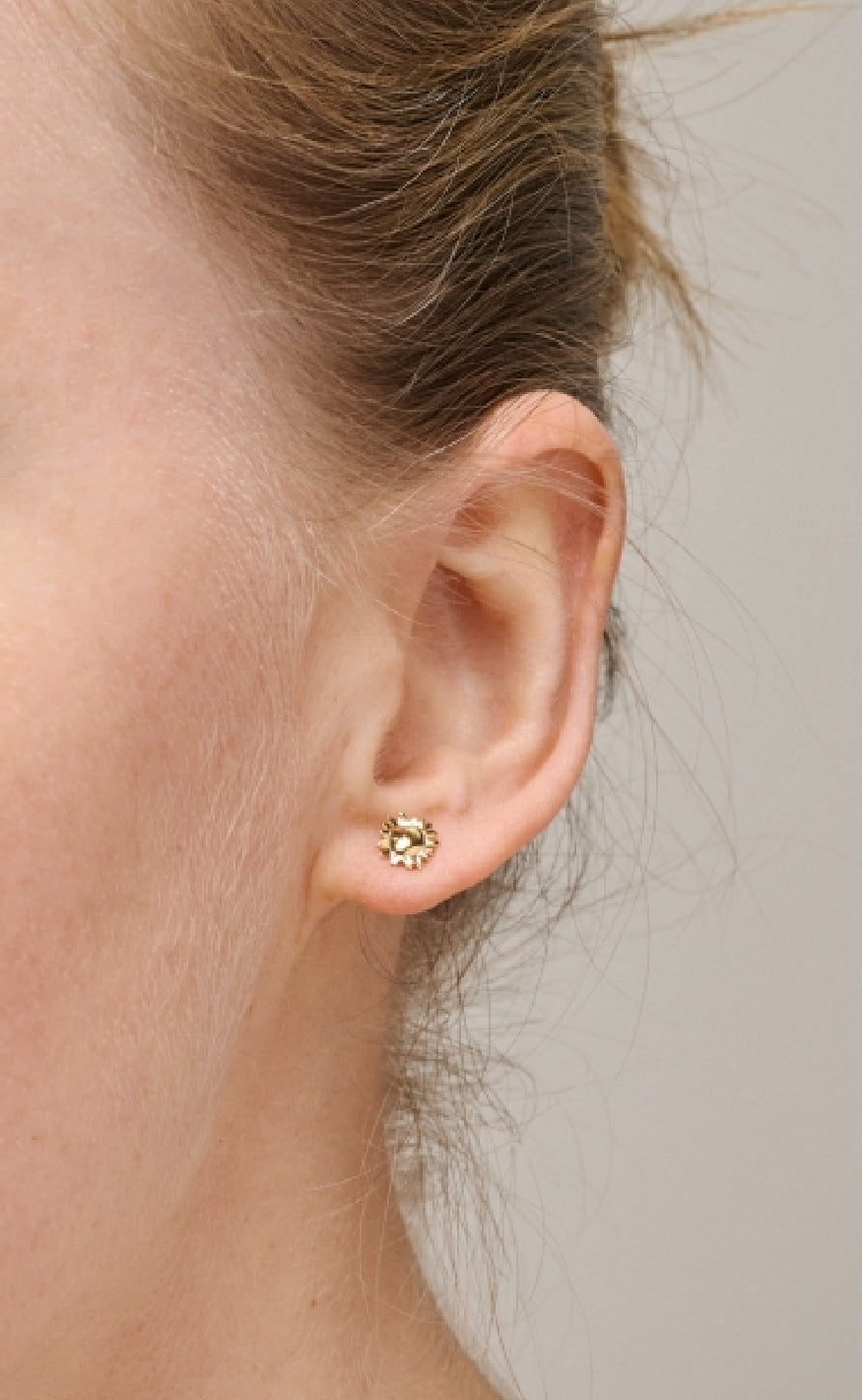 ENAMEL Copenhagen Øreringer - Studs Sunshine - Gold Colour