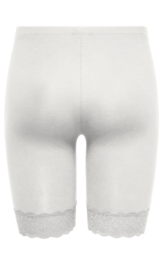 JDY Shorts - Ava Lace - Cloud Dancer