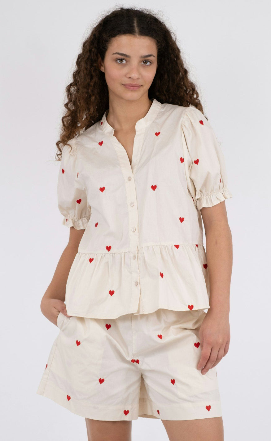 Neo Noir Topp - Savy Hearts - Creme