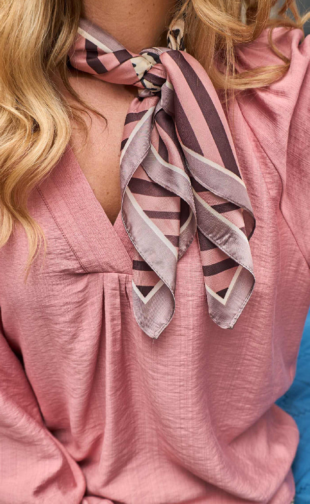 Black Colour Skjerf - Hays Mini - Winter Rose