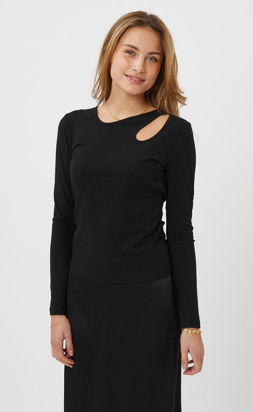 Moves T-shirt - Luvie-ls - Black