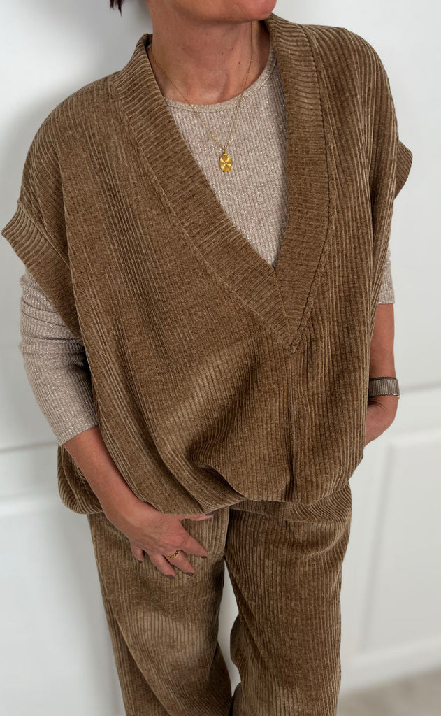 Marta Du Chateau Vest - Isla - Camel99