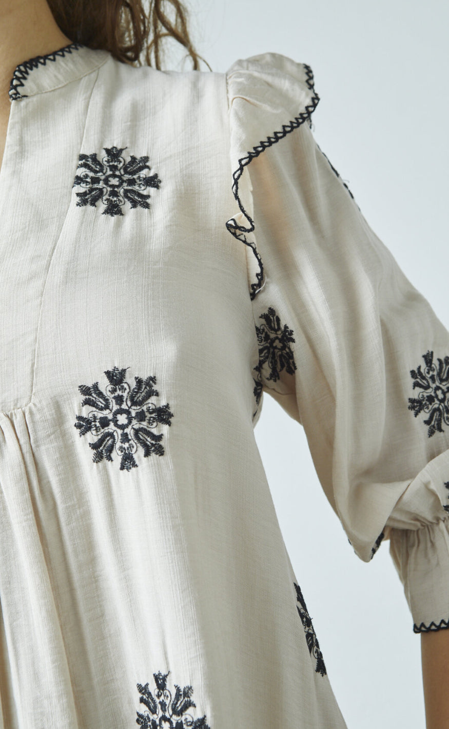 Love & Divine Kjole - Love1235-1 - Bamboo/Black Flower