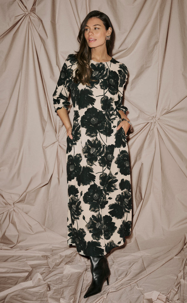 Culture Kjole - Rachel Elitha - Black/Offwhite Flower