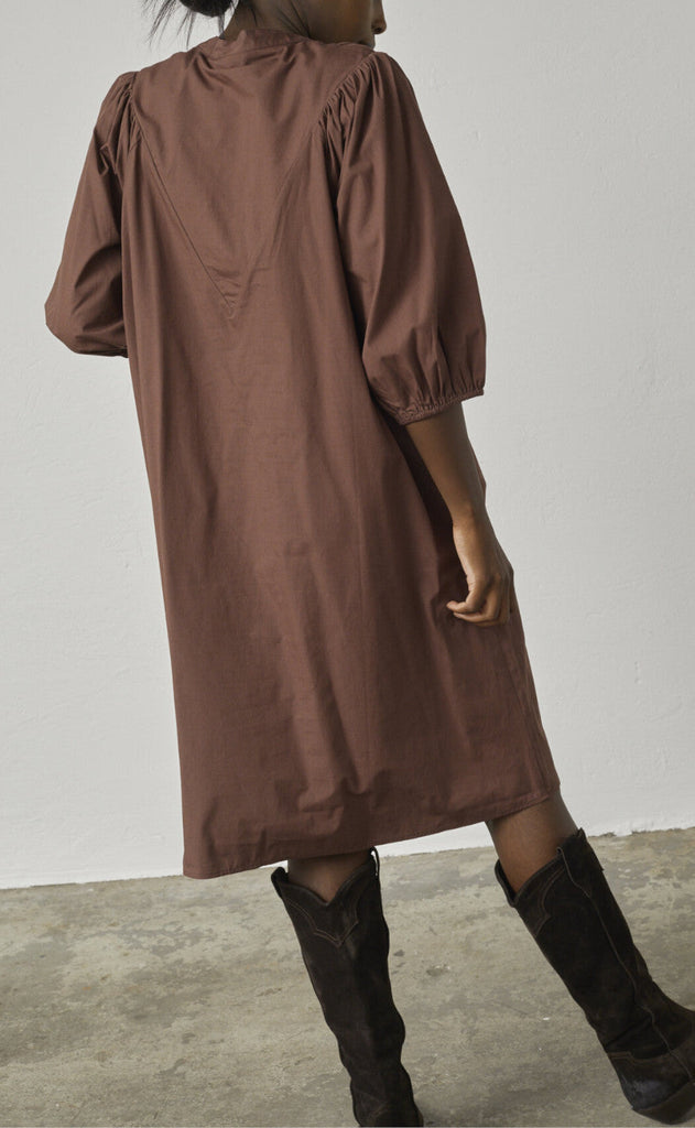 Love & Divine Kjole - Love1309 - Mocha