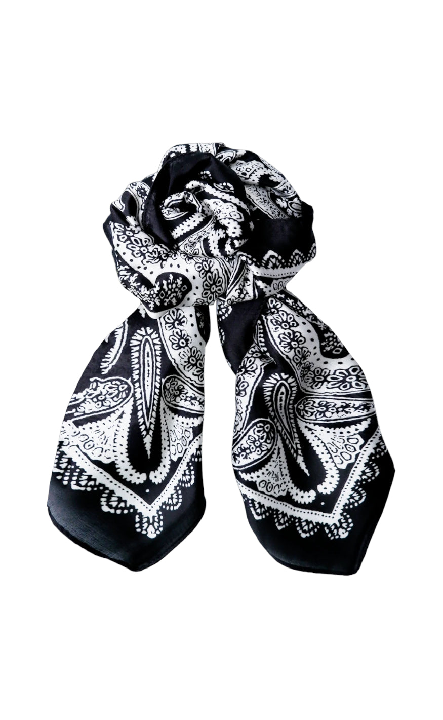 Black Colour Skjerf - Katty - Black