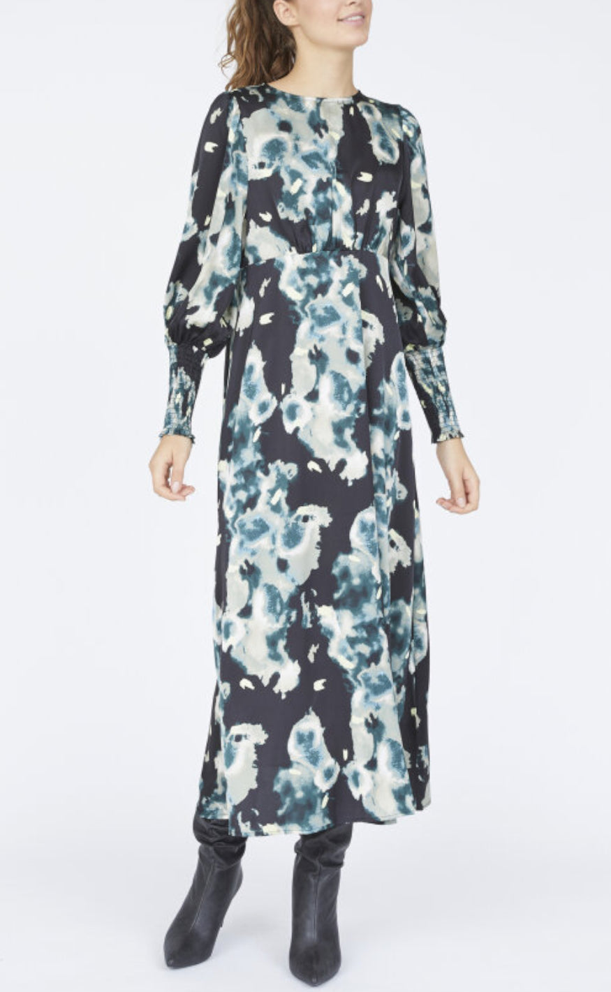 Love & Divine Kjole - Love737-14 - Black/Pine