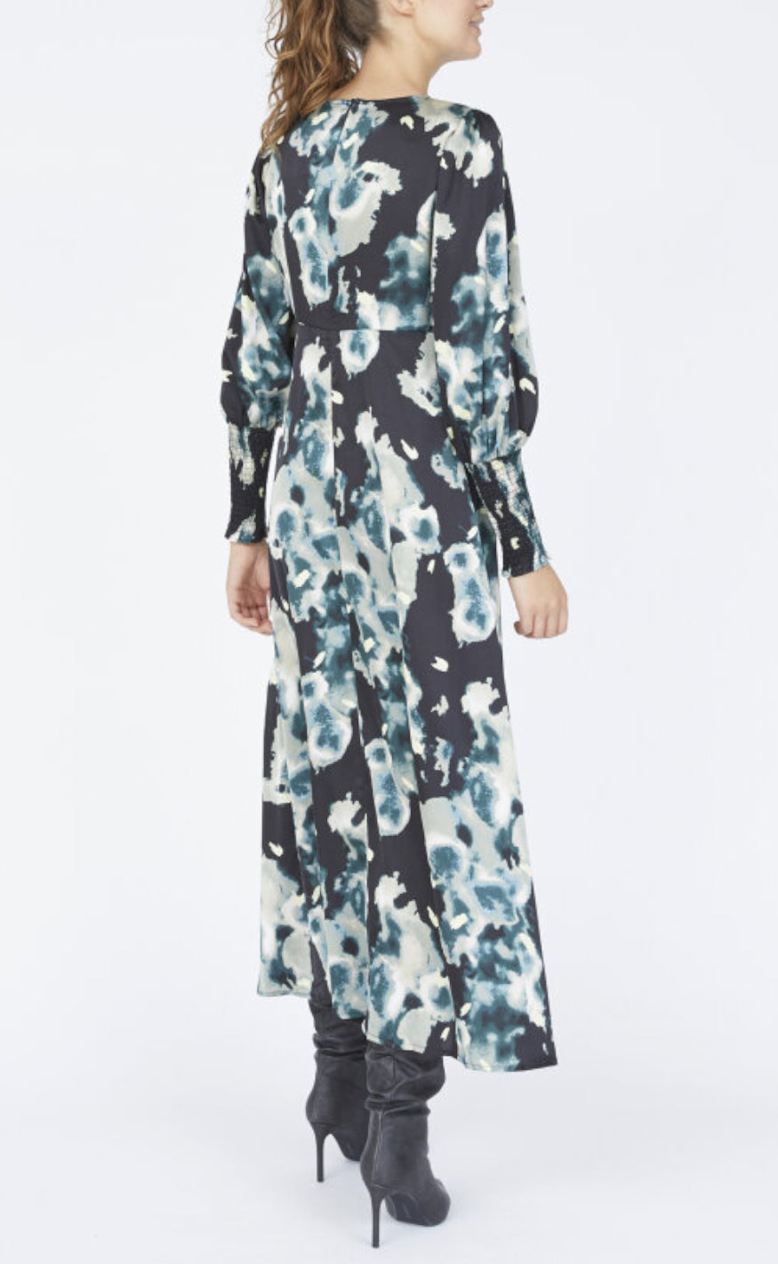 Love & Divine Kjole - Love737-14 - Black/Pine