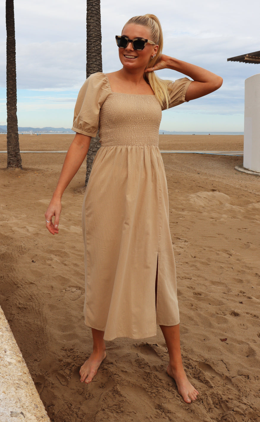 Liberte Kjole - Line - Sand