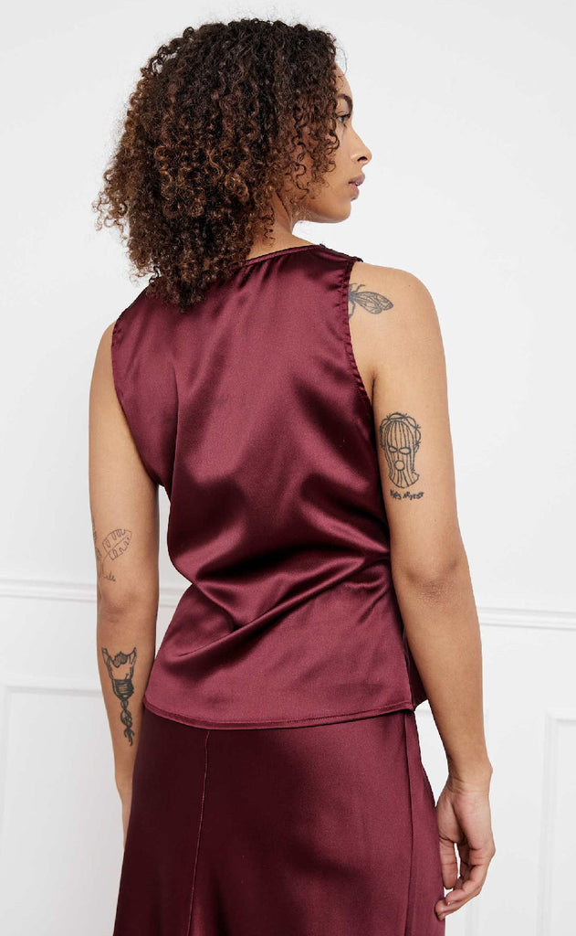 Noella Topp - Laurentina - Dusty Mahogany