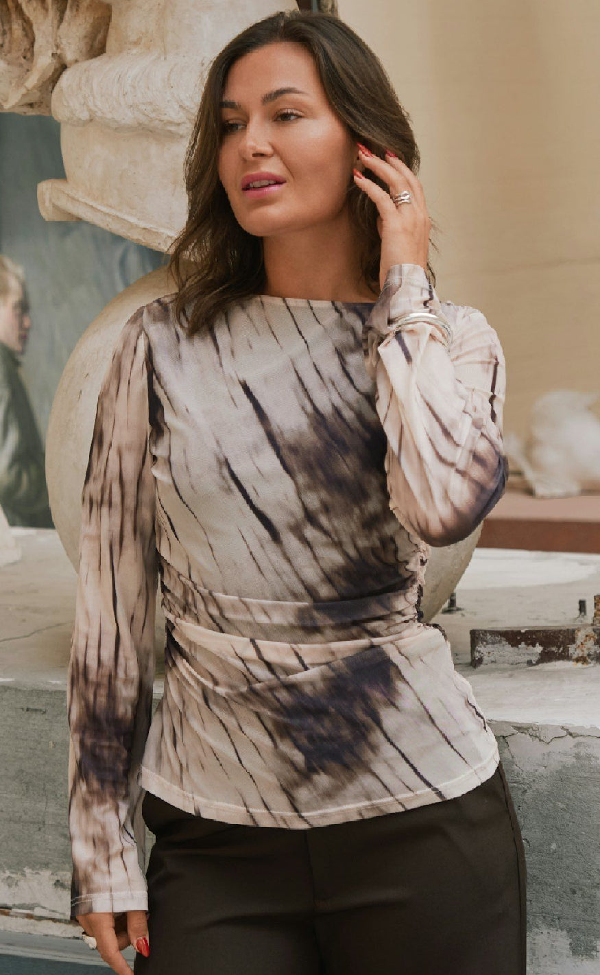 Neo Noir Bluse - Leninda - Dusty Brown