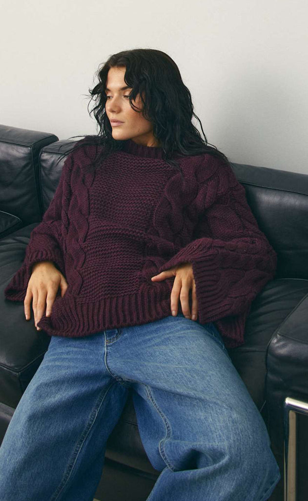 Noella Genser - Amour - Burgundy