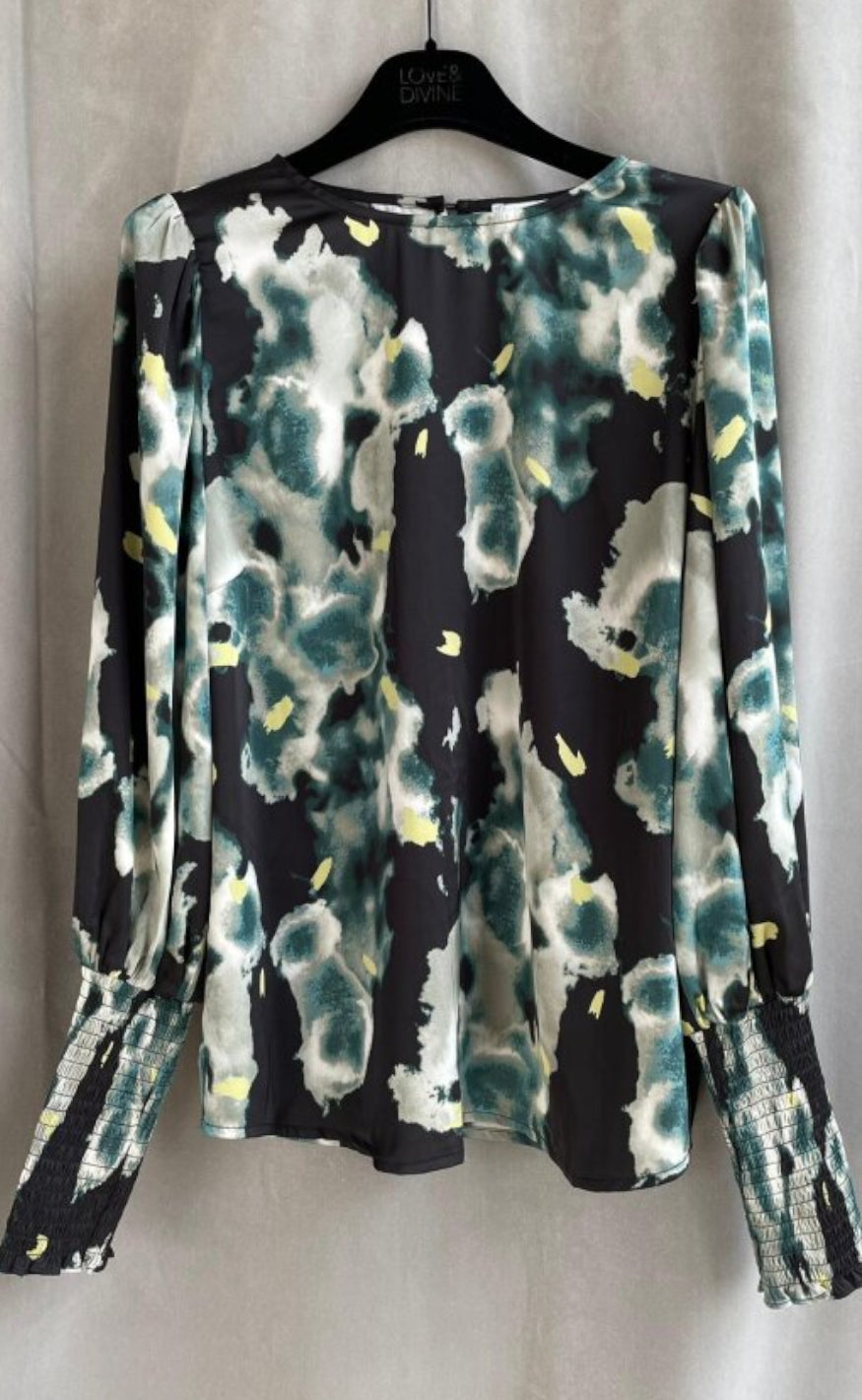Love & Divine Bluse - Love738-16 - Black/Pine
