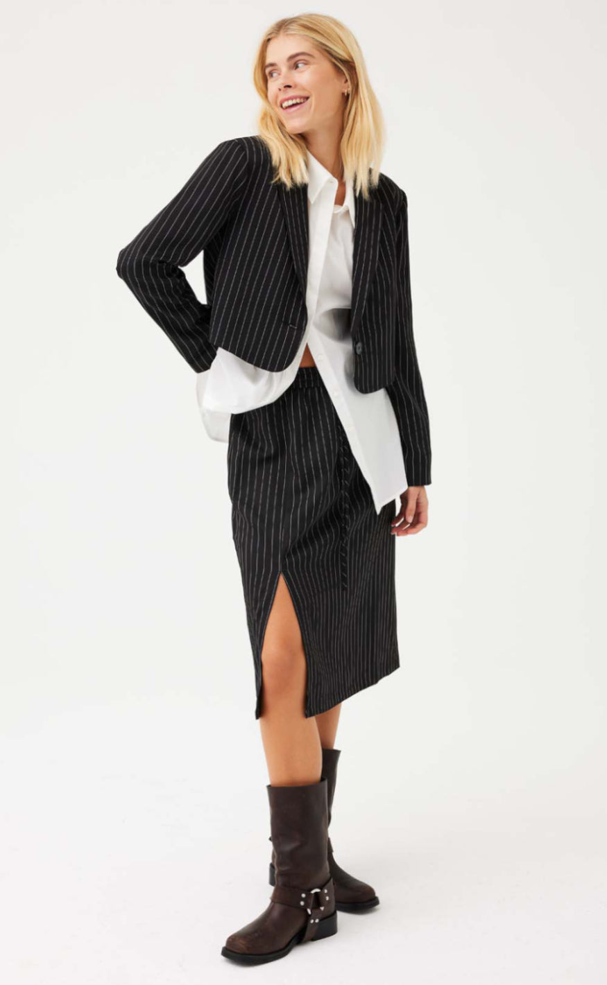 Freequent Skjørt - Lovin - Black W. Off-White