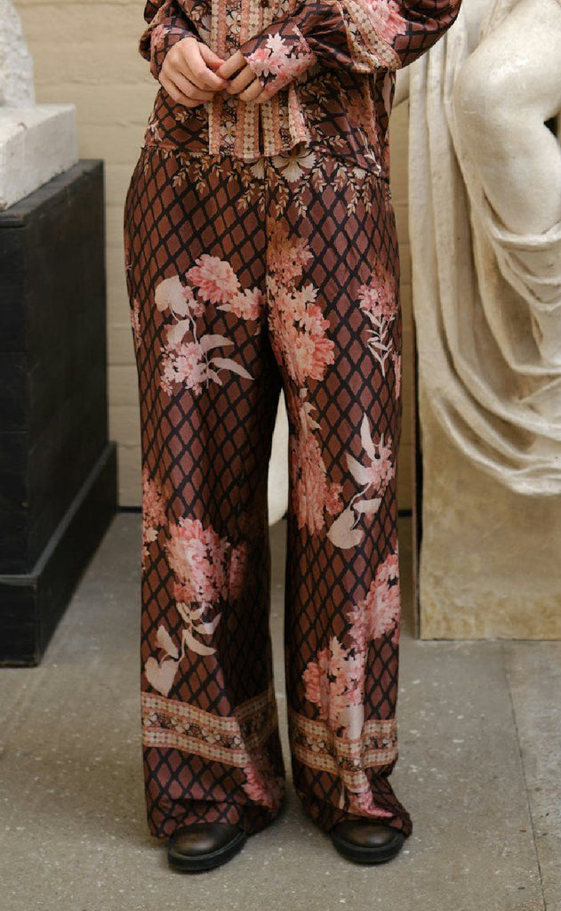 Neo Noir Bukser - Lunet Botanical - Black