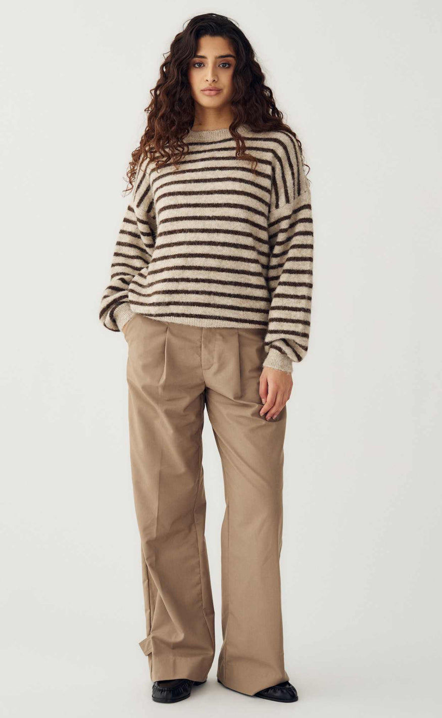 Noella Genser - Mafalda - Brown Sand Stripe