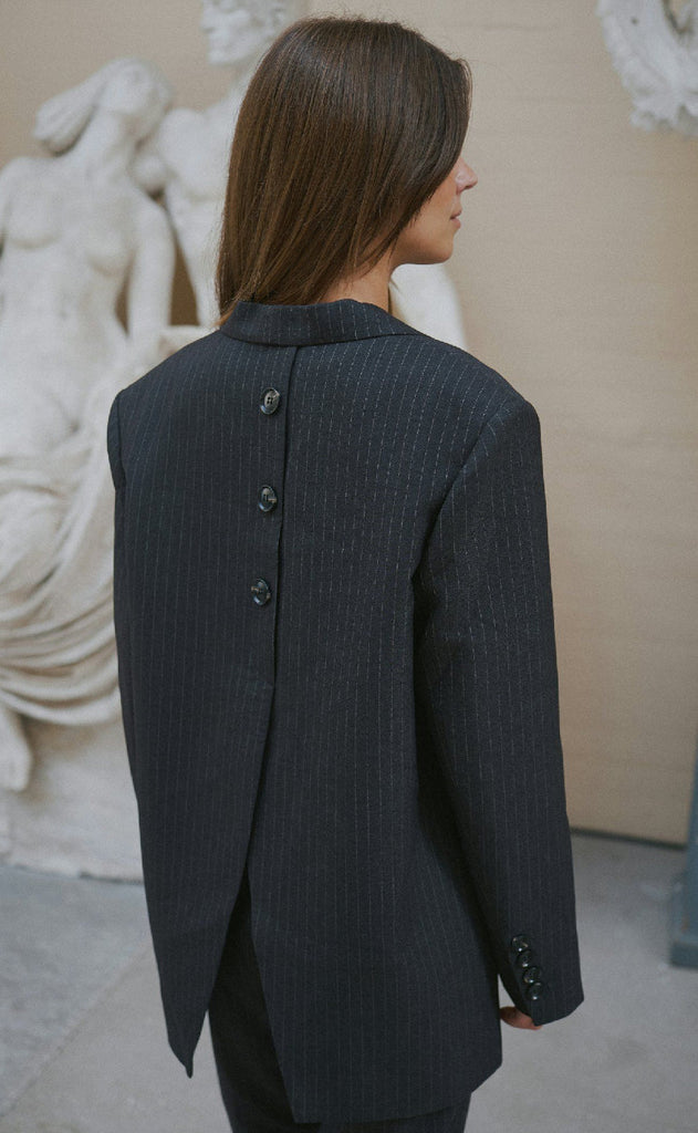 Neo Noir Blazer - Marielle Button Back- Antracit