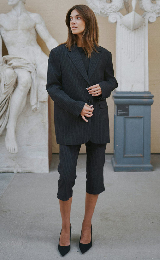 Neo Noir Blazer - Marielle Button Back- Antracit