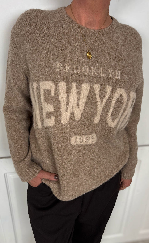 Marta Du Chateau Genser - Mara - CamelW057/Panna