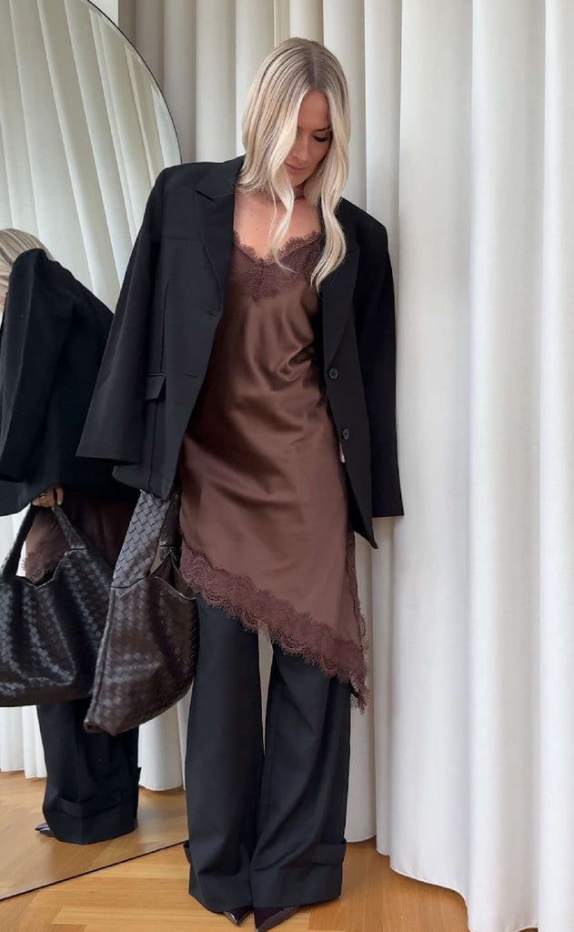 Noella Kjole - Merlie - Chocolate