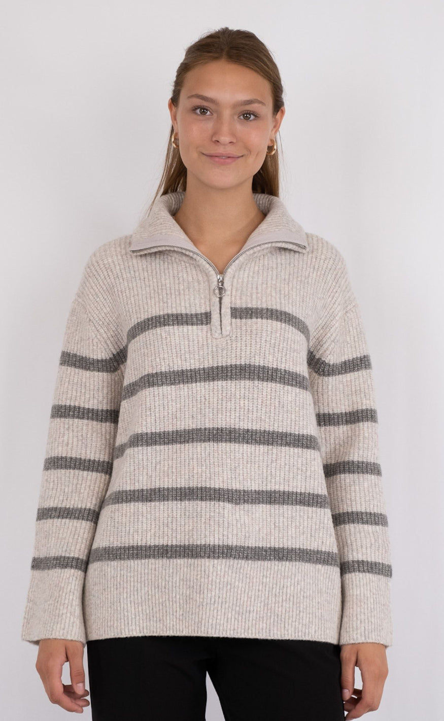 Neo Noir Genser - Nevena - Sand/Grey