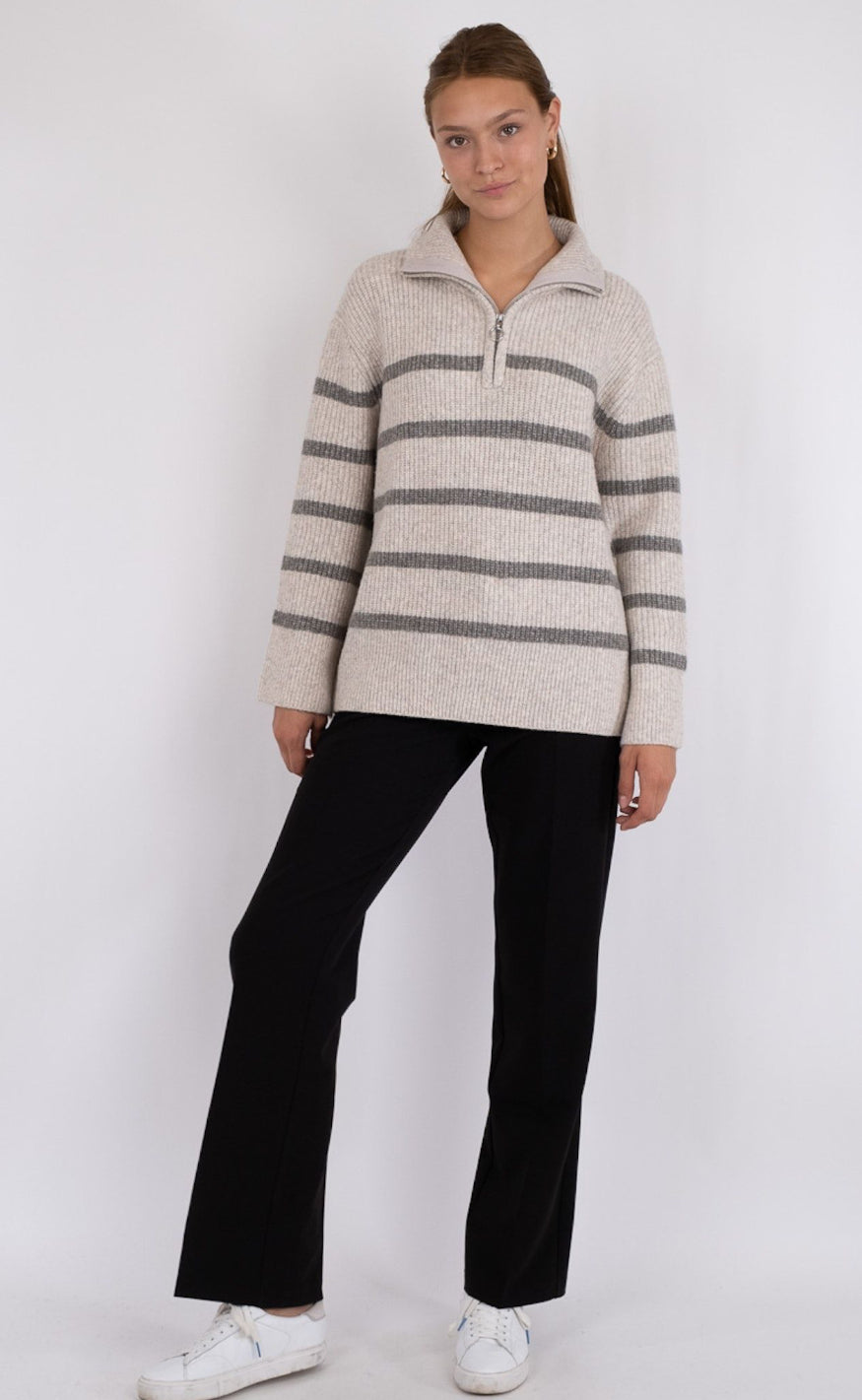 Neo Noir Genser - Nevena - Sand/Grey