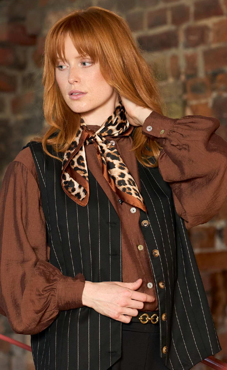 Black Colour Skjerf - Nira Mini - Leo