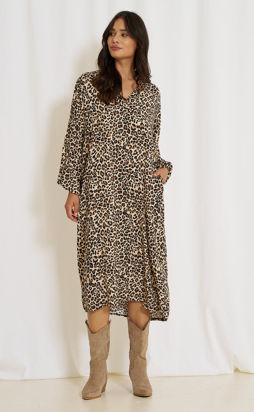 Marta Du Chateau Kjole - 5892 Lærke - Leo Print