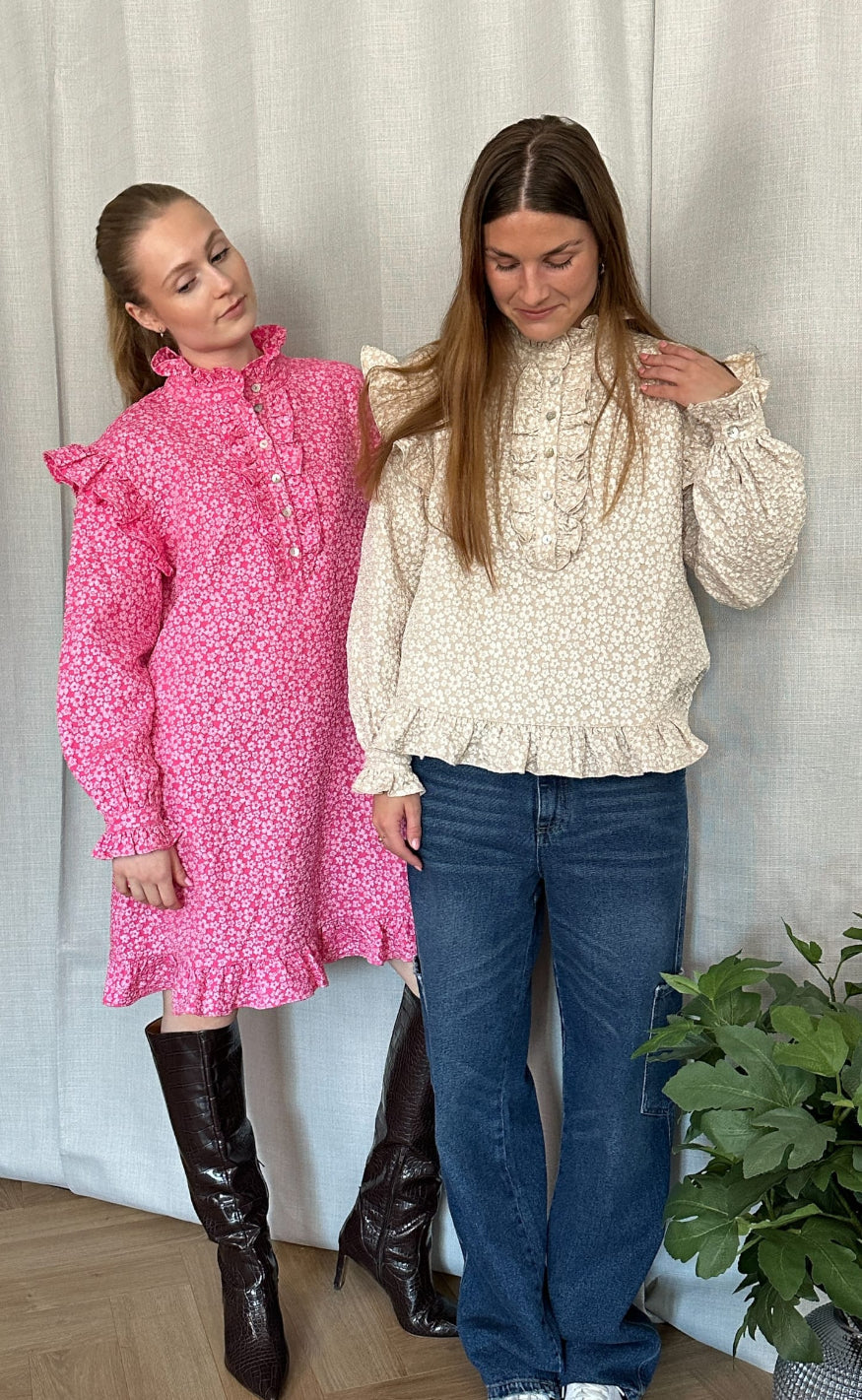 Noella Kjole - Reno Ruby Ruffle - Bright Pink