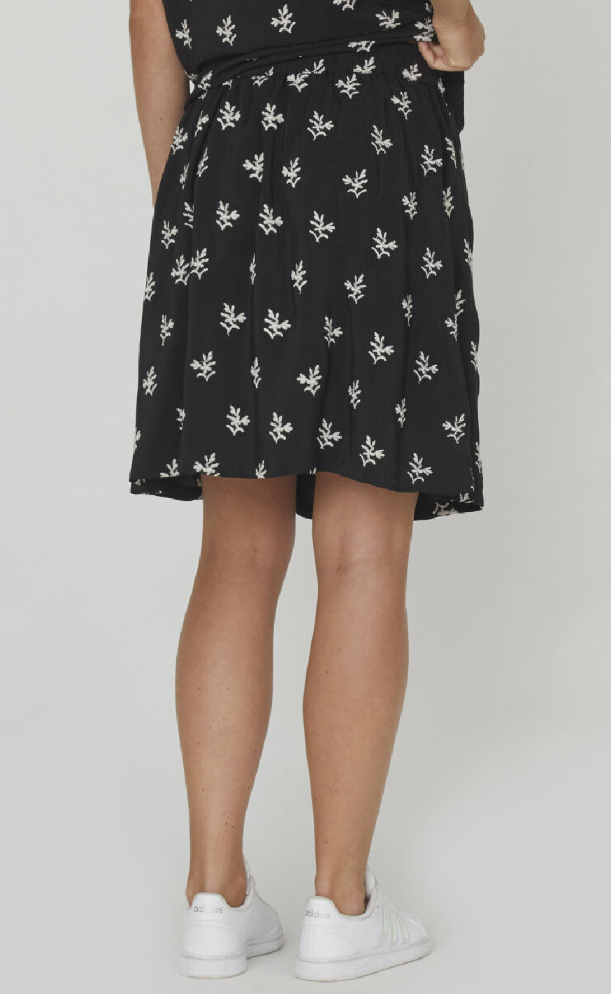 Sisters Point Skjørt - Enita-SK - Black/Cream