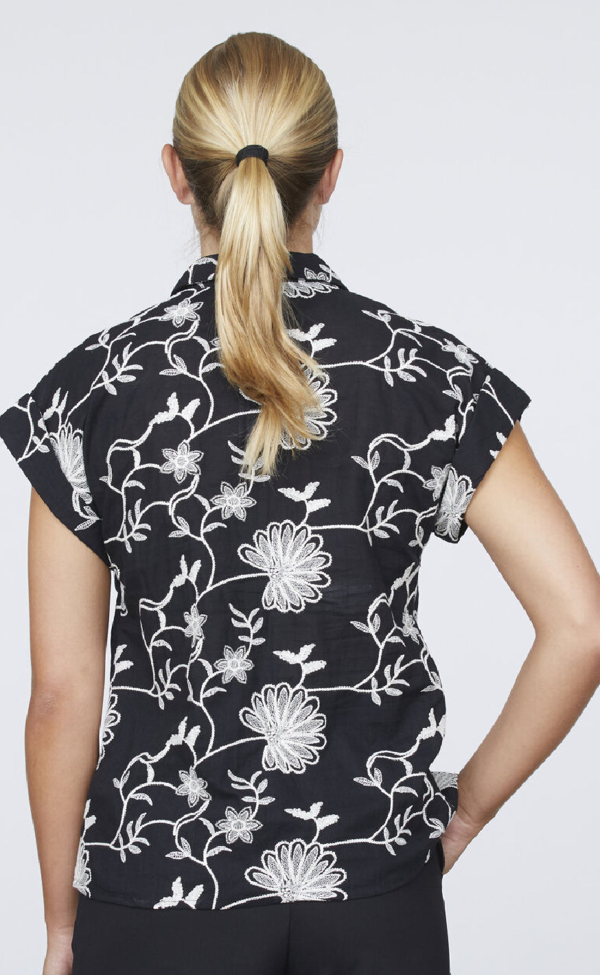 Sisters Point Skjorte - Neva-SH1 - Black/Cream
