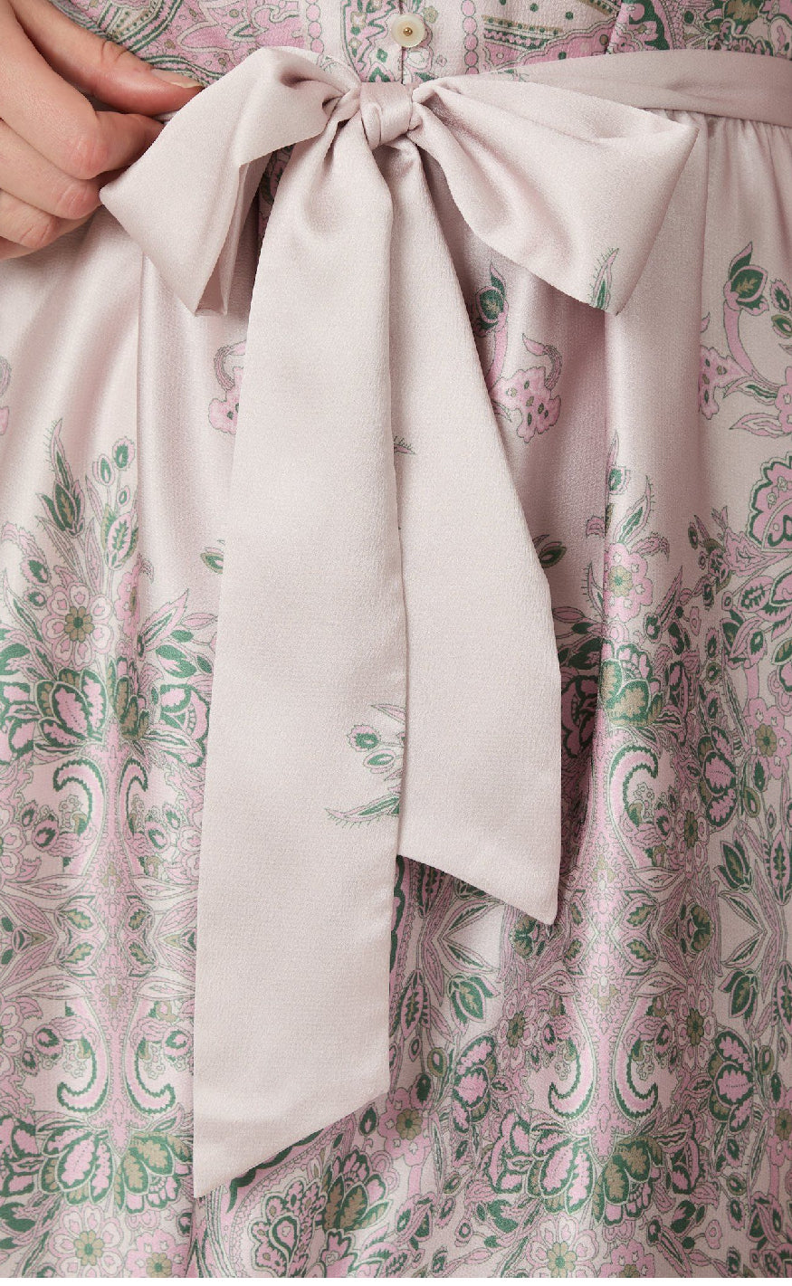 Neo Noir Kjole - Nova Paisley Border - Rose