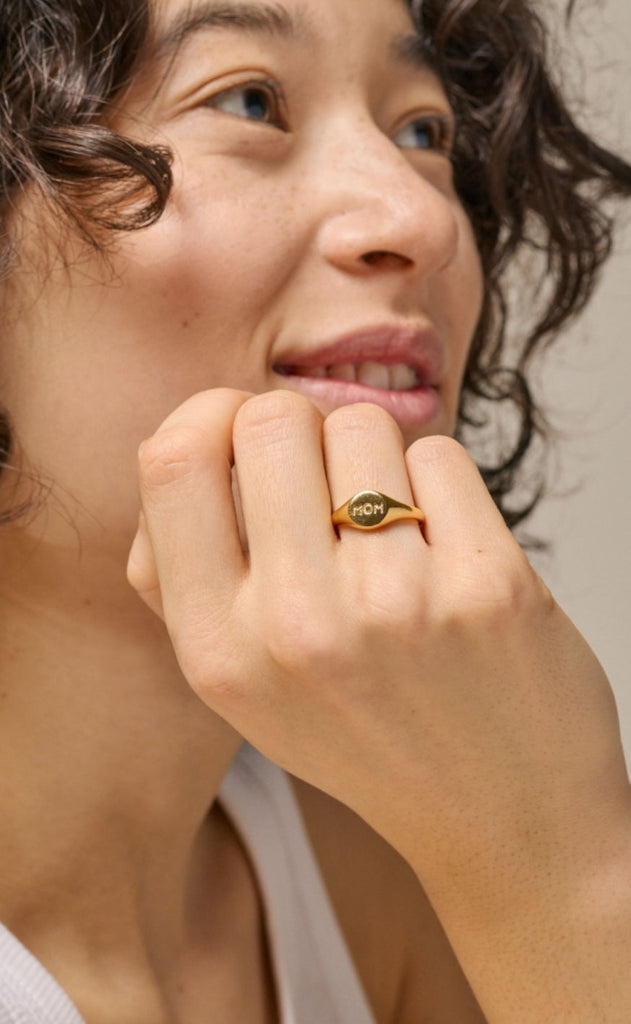 ENAMEL Copenhagen Ring - Mom Signet - Gold