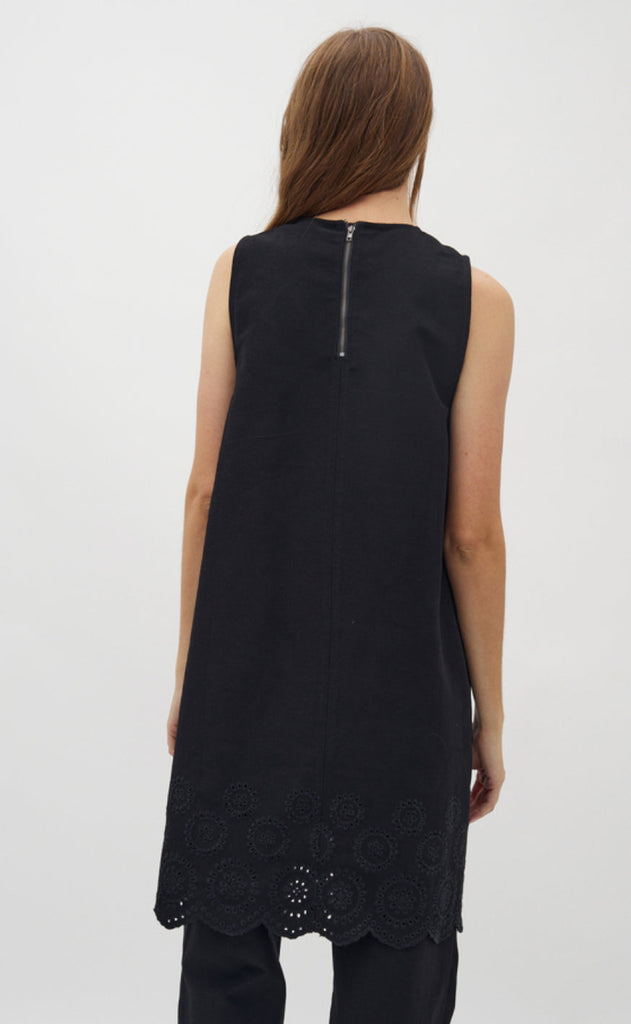 Global Funk Topp - Rihne Scallop-G - Black