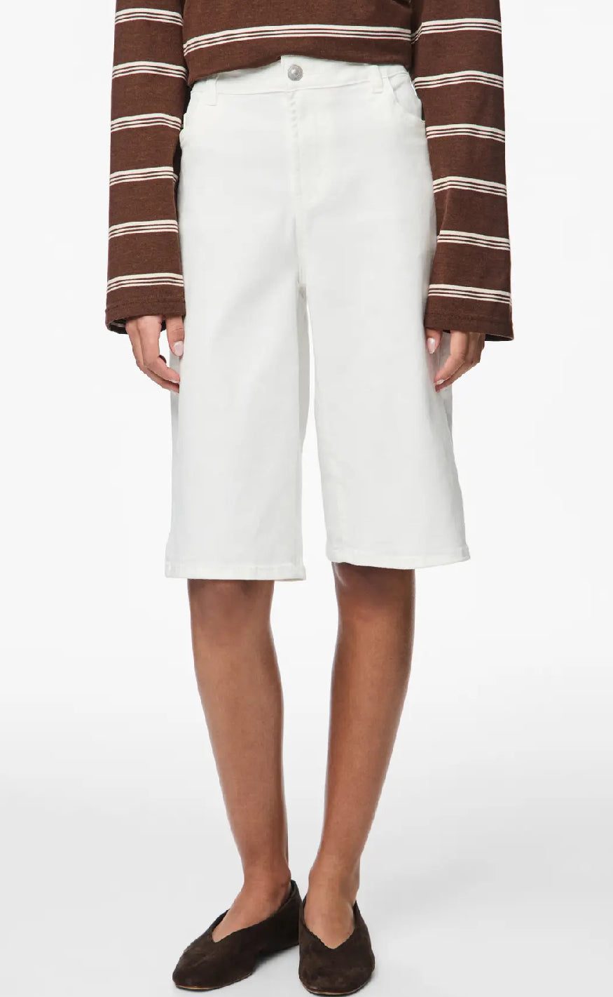 Pieces Shorts - Salume - Bright White
